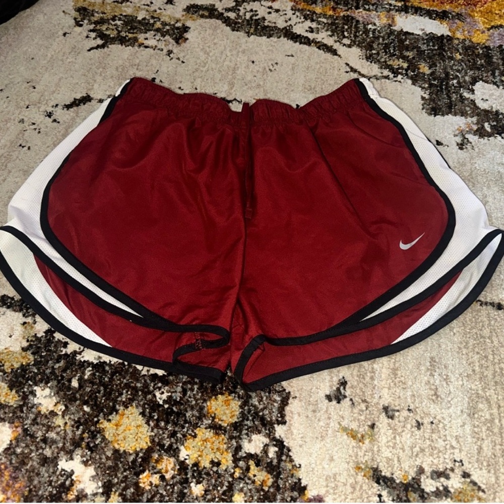 Nike Athletic Shorts Elastic Waistband Lightweight